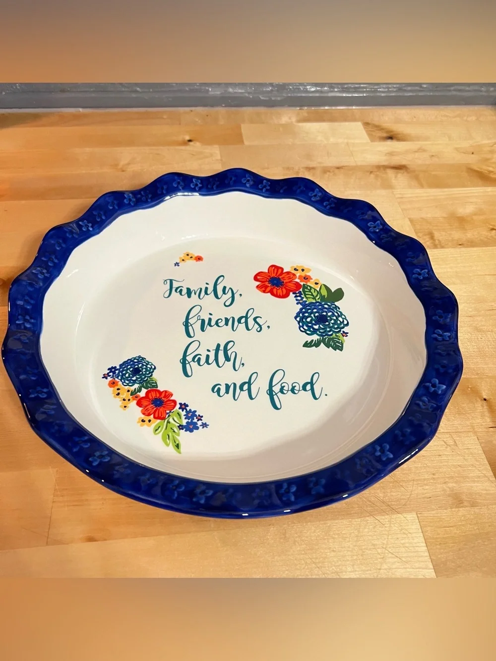 Pioneer Woman Pie Plate Stoneware Family Friends Faith & Food Dazzling Dahlias
